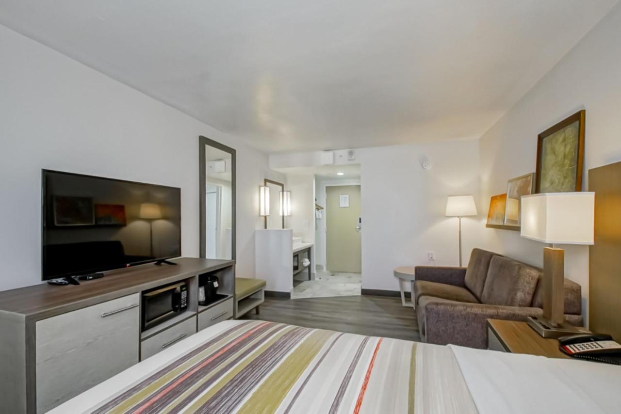 Country Inn & Suites By Radisson, New Orleans I-10 East, La Eksteriør billede