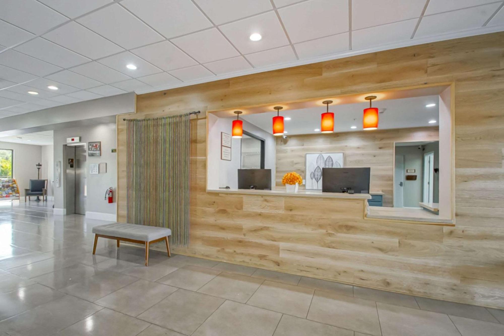 Country Inn & Suites By Radisson, New Orleans I-10 East, La Eksteriør billede