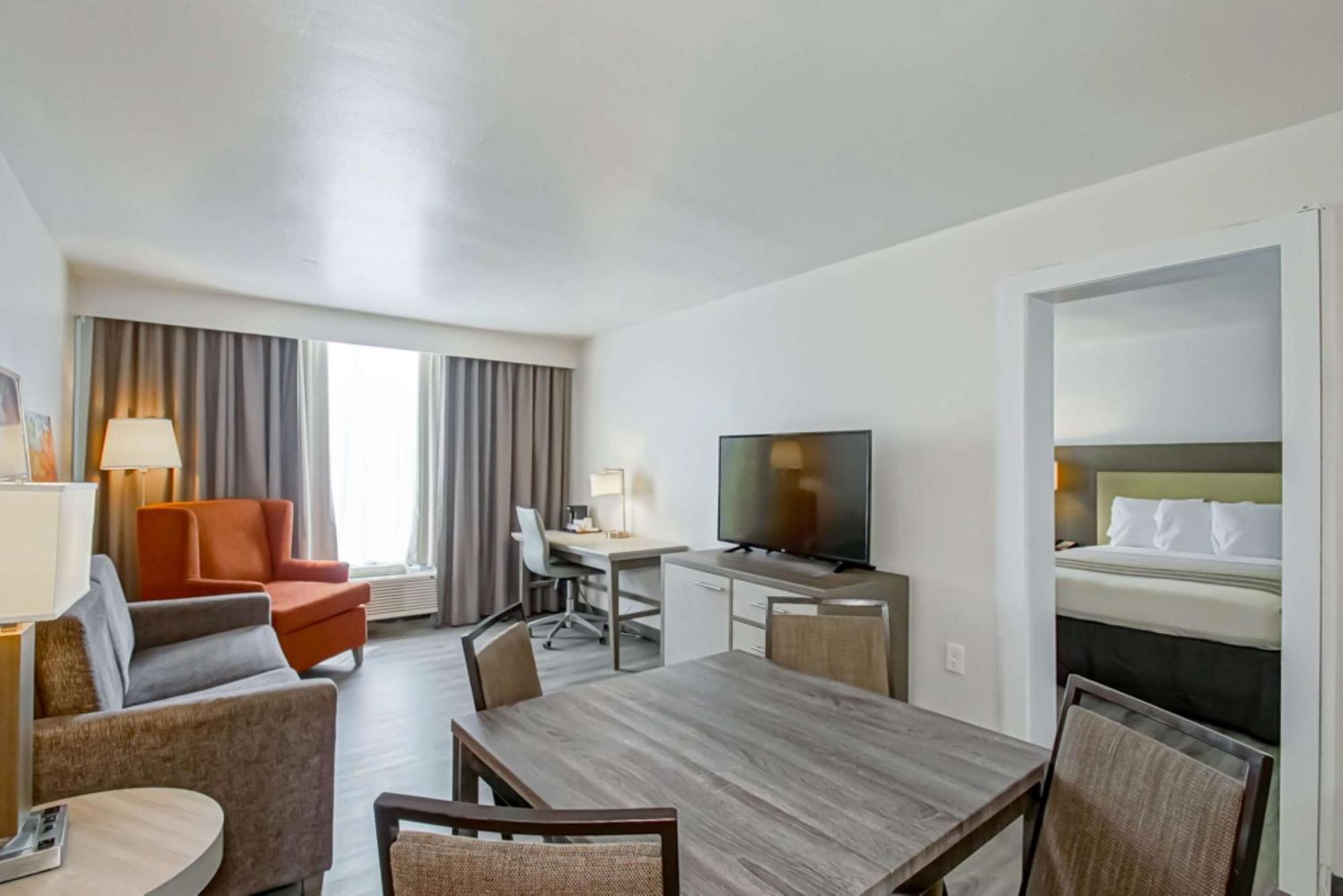 Country Inn & Suites By Radisson, New Orleans I-10 East, La Eksteriør billede
